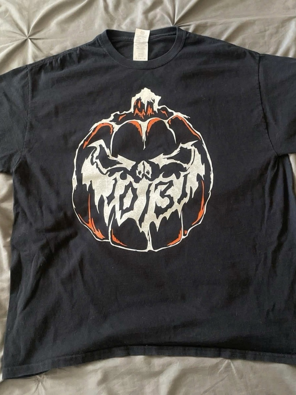 Women's Black Short-Sleeve Pumpkin Graphic Tee